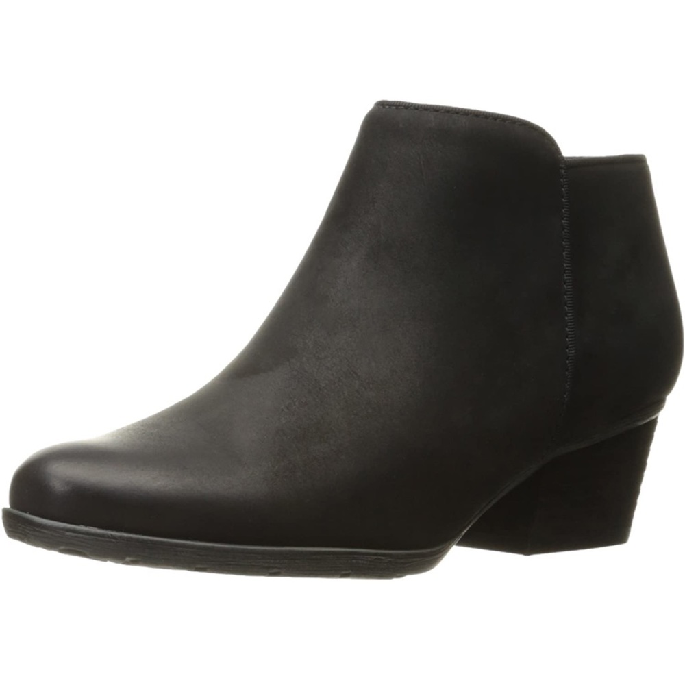 Blondo Women's Villa Waterproof Ankle Bootie Black Suede Size 9.5